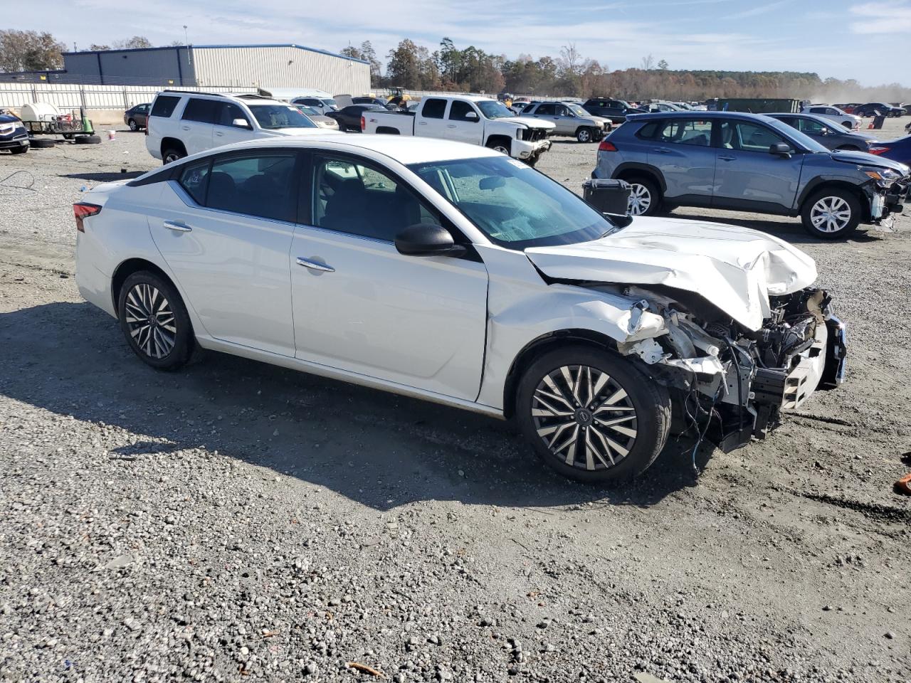 Nissan Altima Sv Image 4