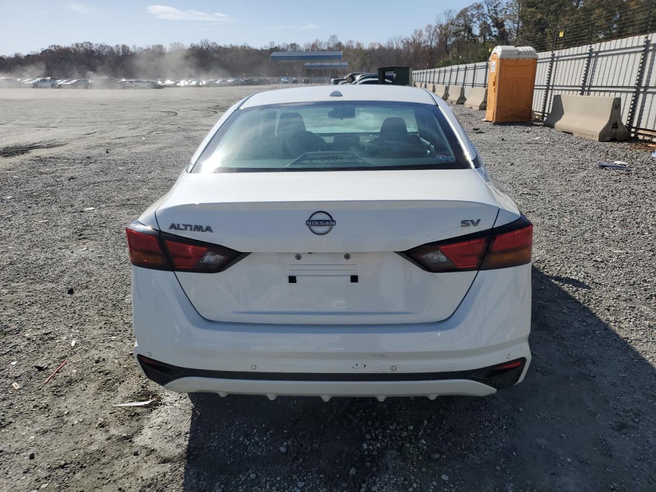 Nissan Altima Sv Image 8