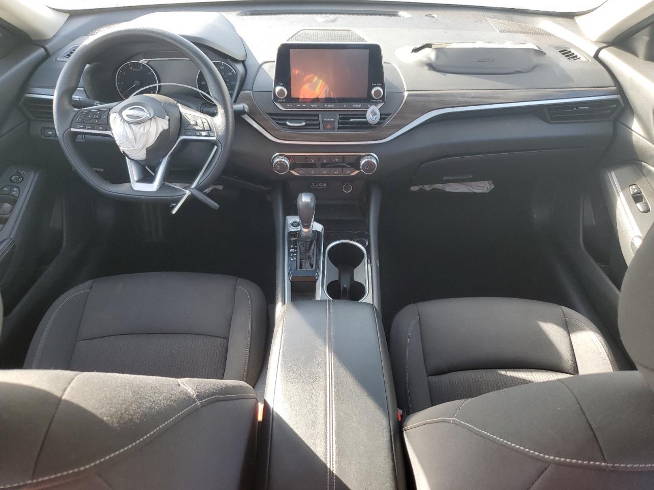 Nissan Altima Sv Image 5