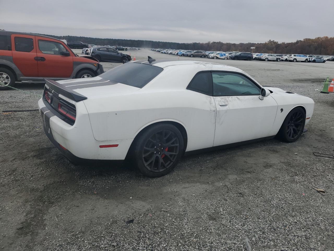 Dodge Challenger Srt Hellcat Image 5
