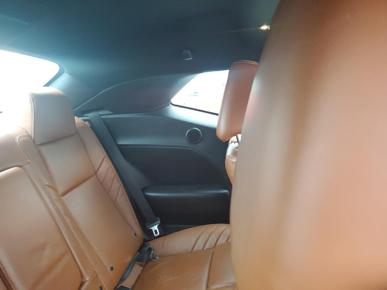 Dodge Challenger Srt Hellcat Image 12