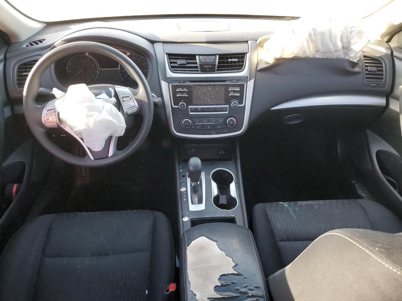 Nissan Altima 2.5 Image 3