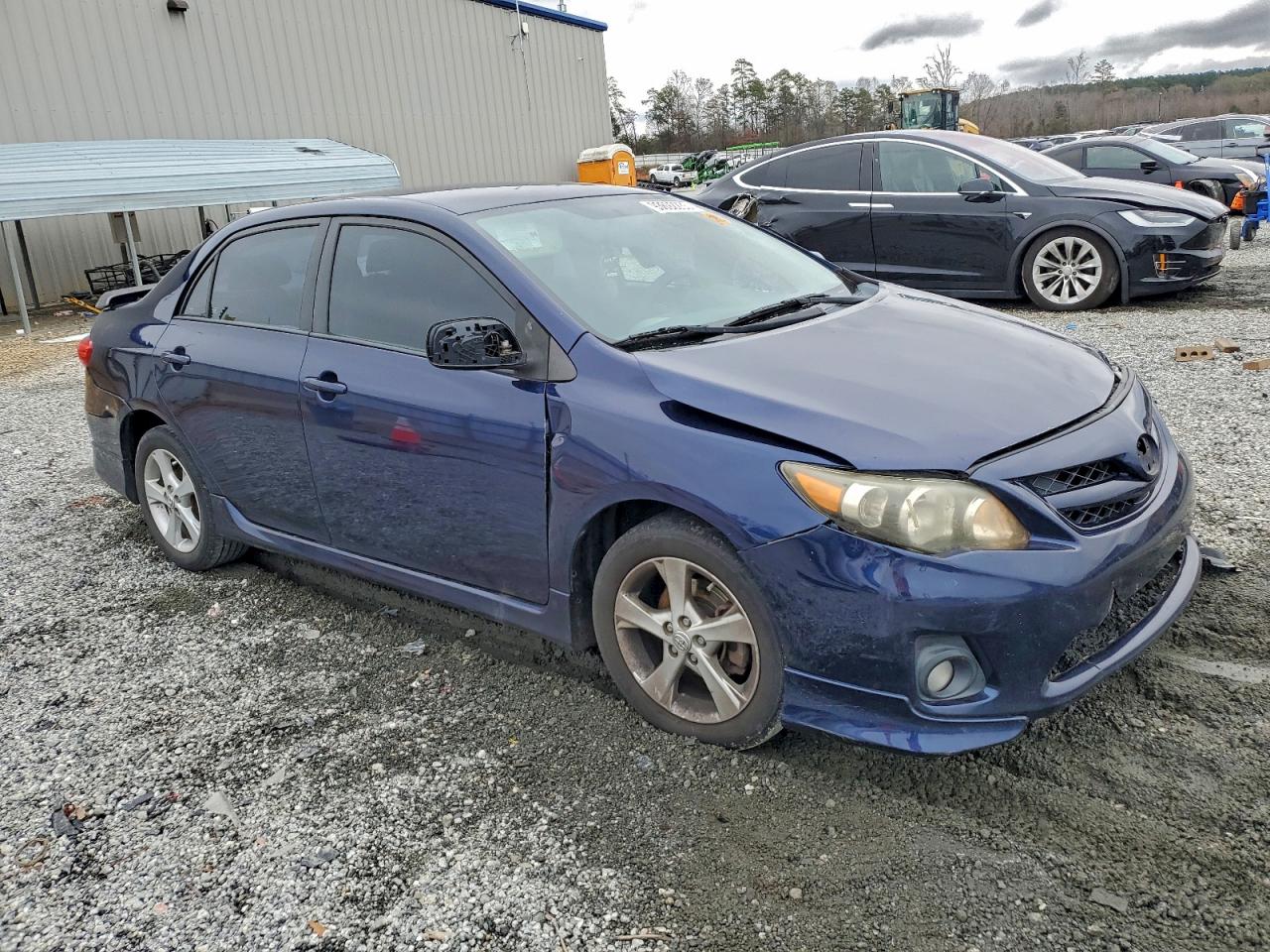 Toyota Corolla Base Image 5