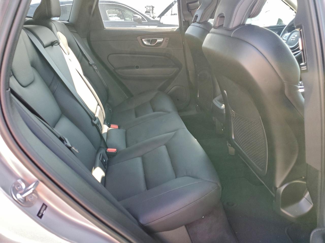 Volvo Xc60 Plus Plus Image 8