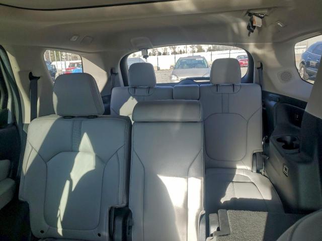 Honda Pilot Touring Image 12