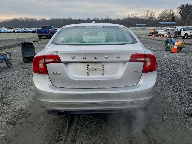 Volvo S60 Premier Image 5
