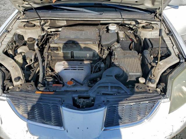 Mitsubishi Galant Es Medium Image 8