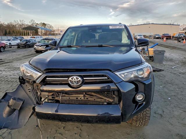 Toyota 4Runner Sr5 Image 4