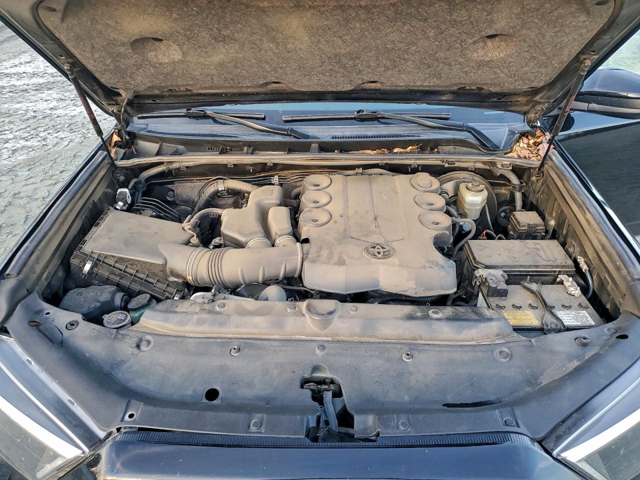 Toyota 4Runner Sr5 Image 9