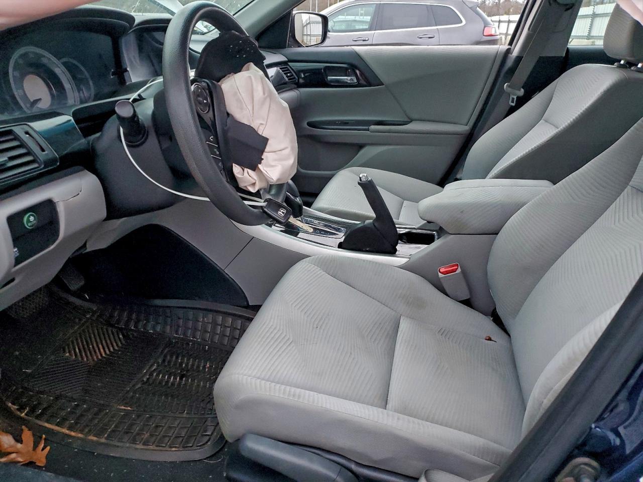 Honda Accord Lx Image 4