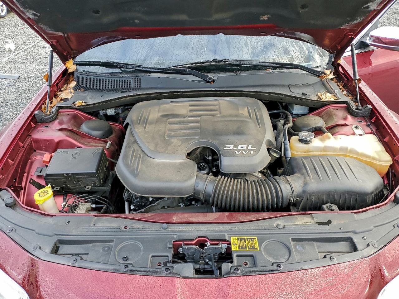 Chrysler 300 Touring Image 12