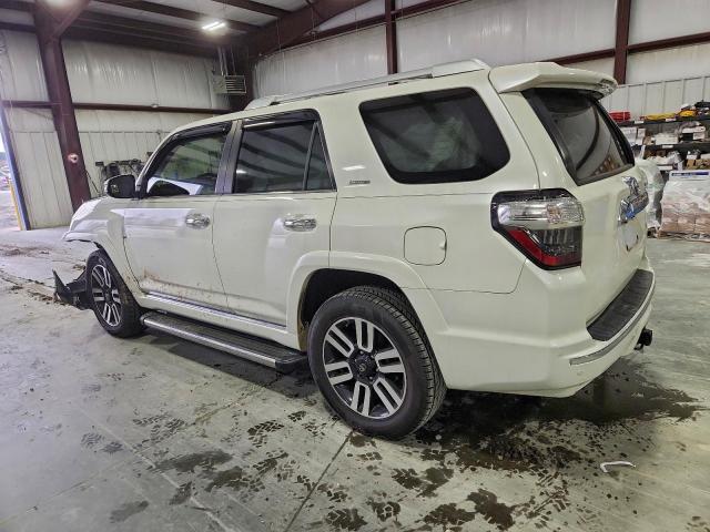 Toyota 4Runner Sr5/sr5 Premium Image 2