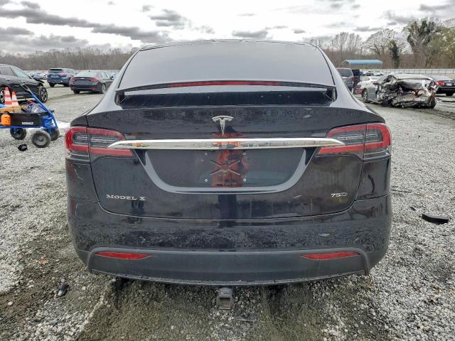 Tesla Model X Image 6