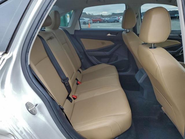 Volkswagen Jetta Sel Image 10