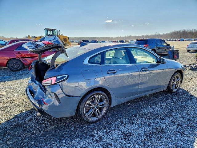 BMW 2 Series Image 2