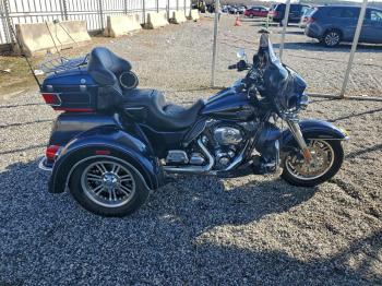  Salvage Harley-Davidson Fl