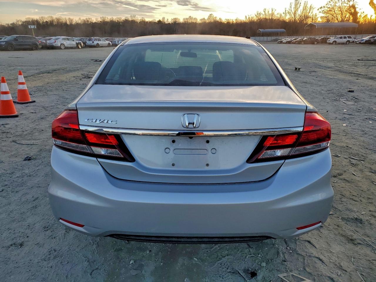 Honda Civic Lx Image 5