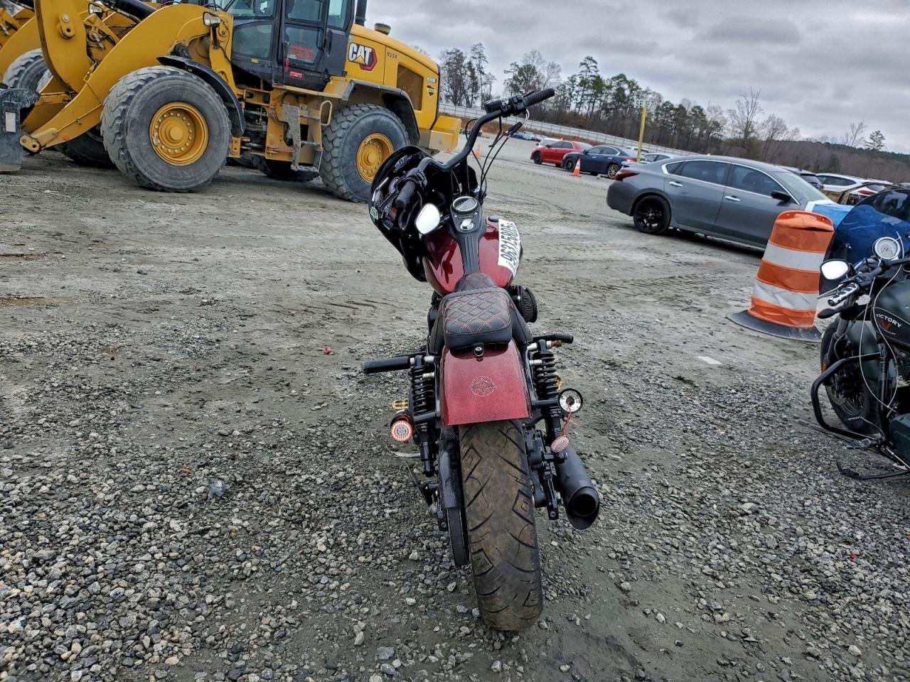 Harley-Davidson Fx Dyna Street Bob Image 8