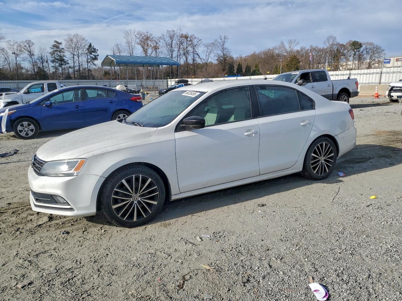 Volkswagen Jetta Sport Image 1