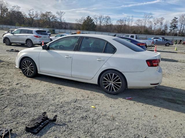 Volkswagen Jetta Sport Image 9