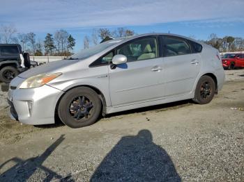  Salvage Toyota Prius