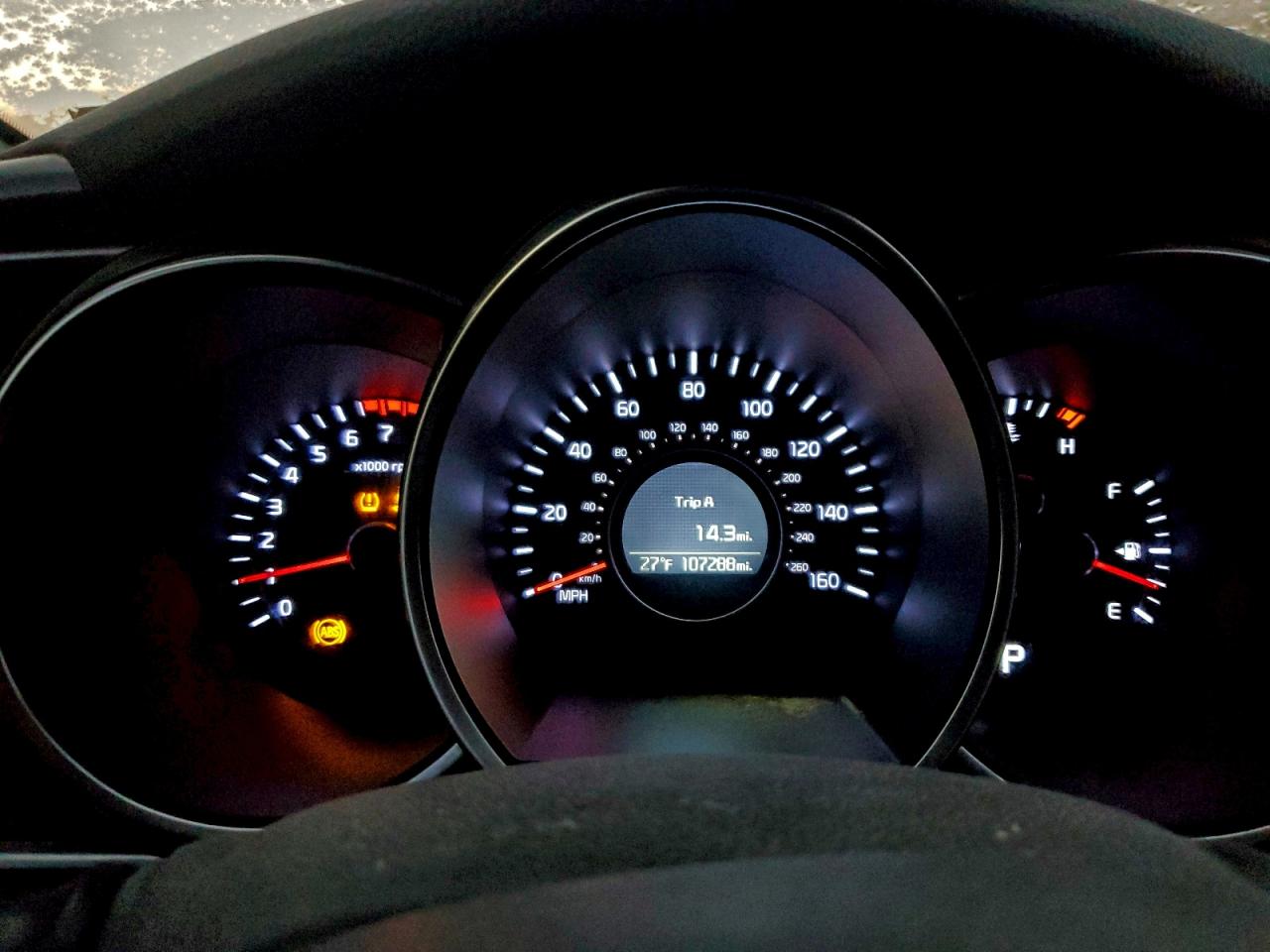 Kia Optima Lx Image 7