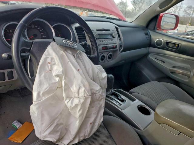 Toyota Tacoma Access Cab Image 7