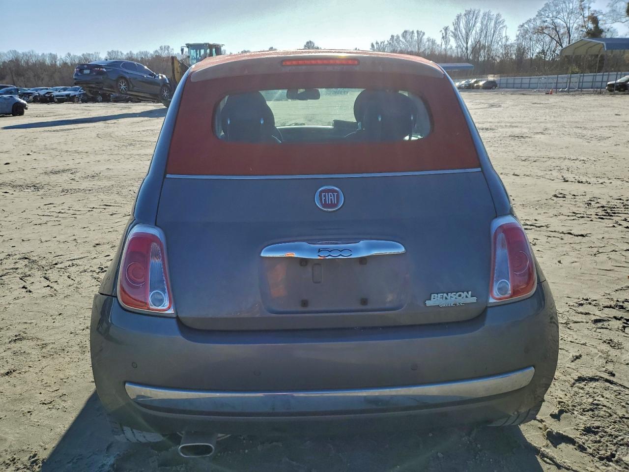 FIAT 500 Lounge Image 11