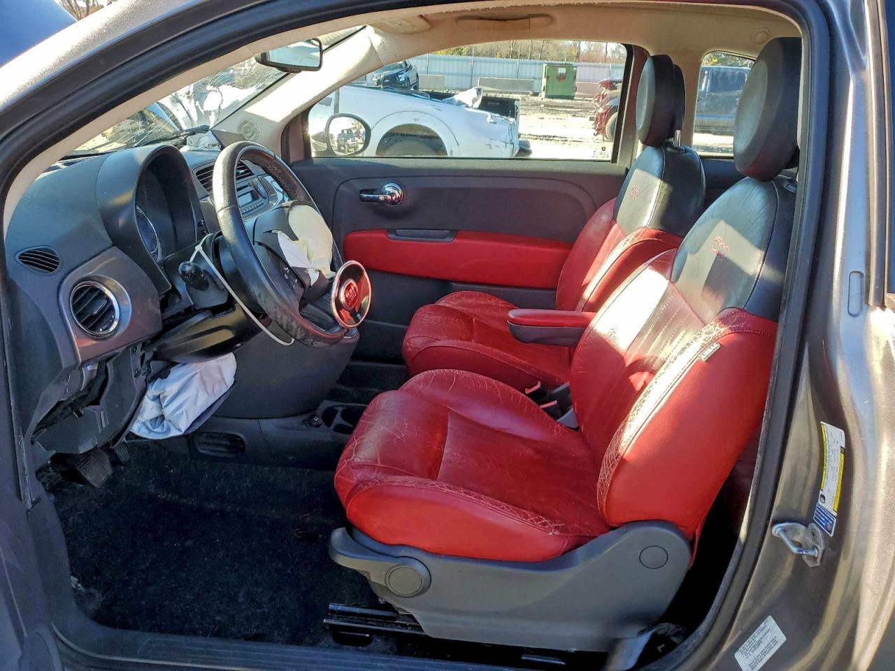 FIAT 500 Lounge Image 10