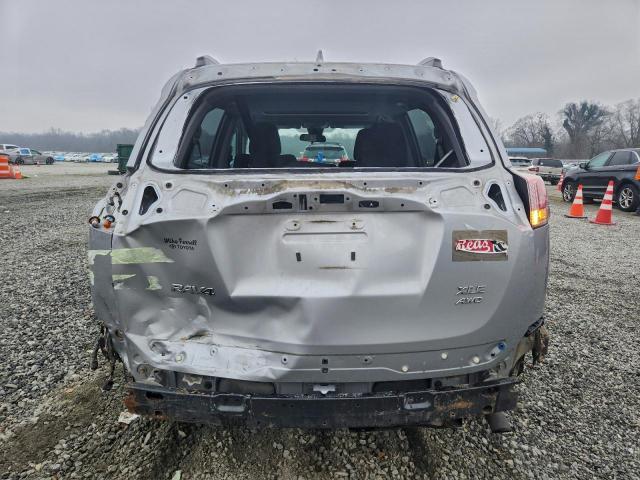 Toyota RAV4 Adventure Image 9