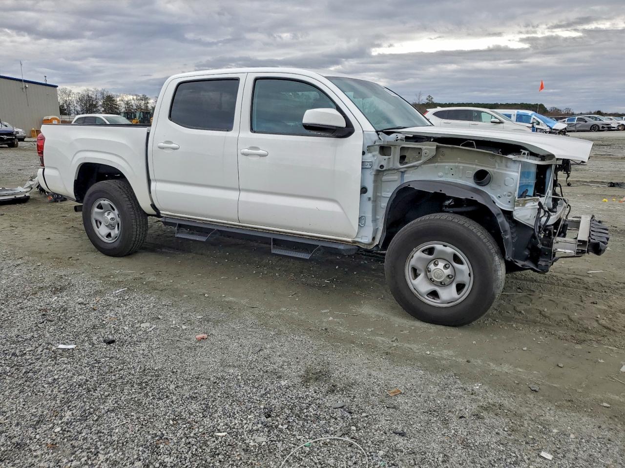 Toyota Tacoma Double Cab Image 10