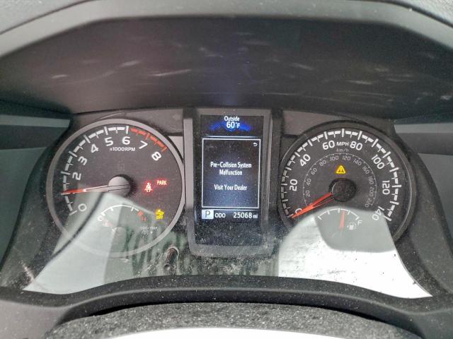 Toyota Tacoma Double Cab Image 4