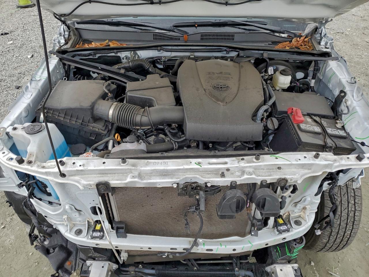 Toyota Tacoma Double Cab Image 12