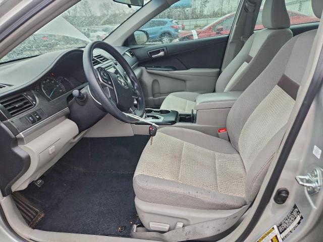 Toyota Camry L Image 5