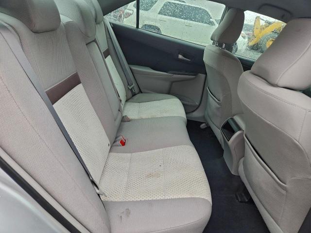 Toyota Camry L Image 7