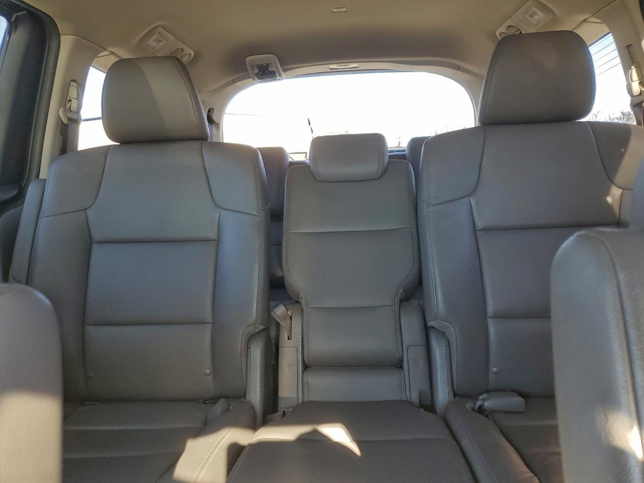 Honda Odyssey Exl Image 11