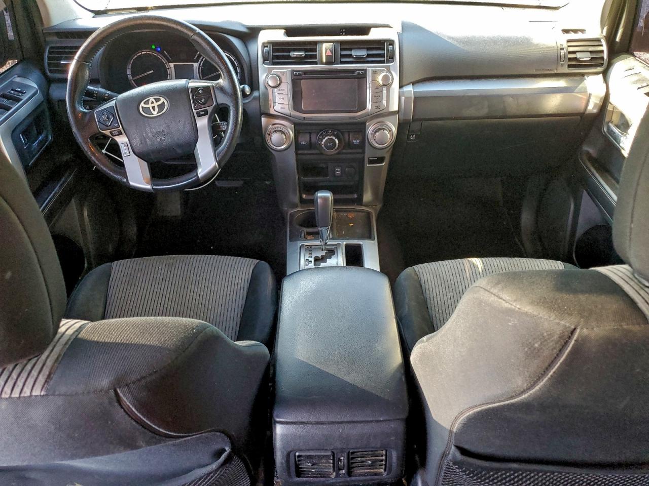 Toyota 4Runner Sr5 Image 6