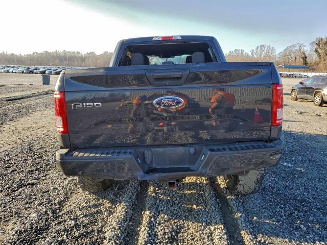 Ford F-150 Supercrew Image 5