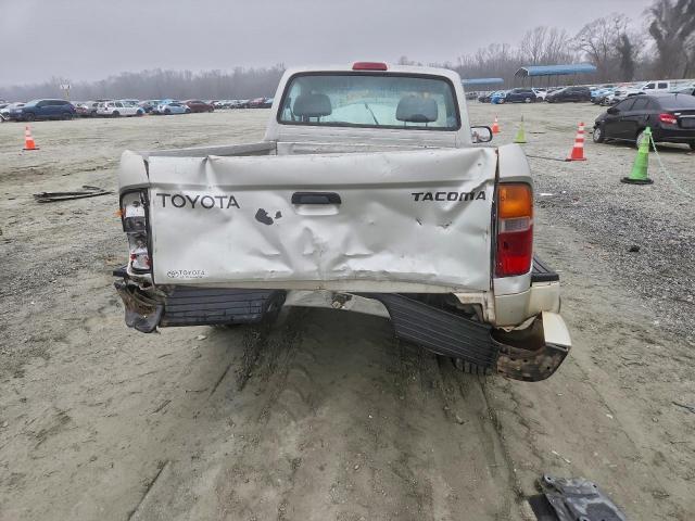 Toyota Tacoma Image 3