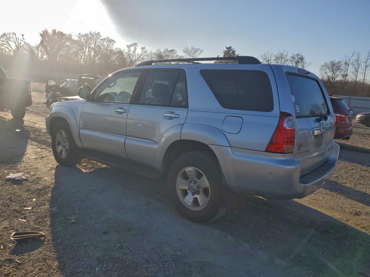 Toyota 4Runner Sr5 Image 2