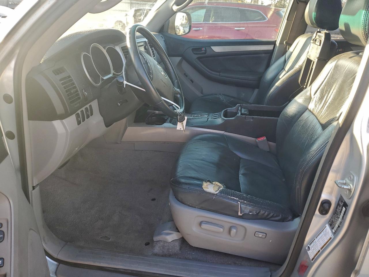 Toyota 4Runner Sr5 Image 10