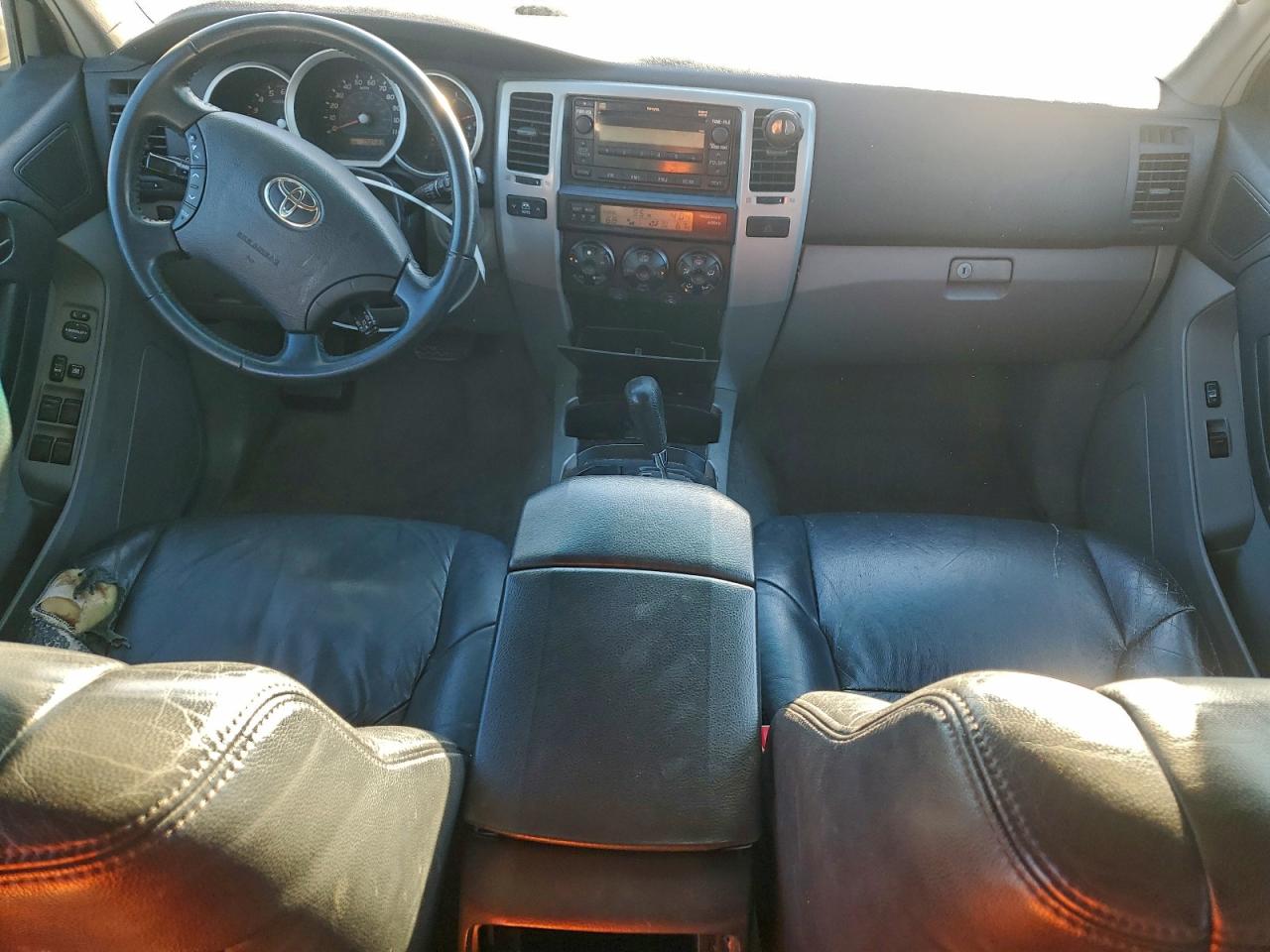 Toyota 4Runner Sr5 Image 5