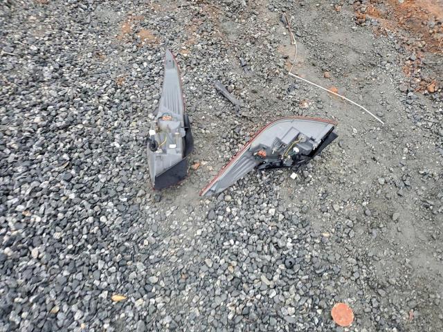 Hyundai ELANTRA Gls Image 12