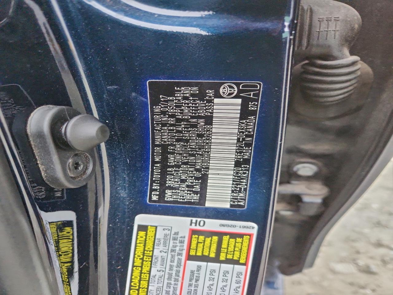 Toyota Corolla L Image 13