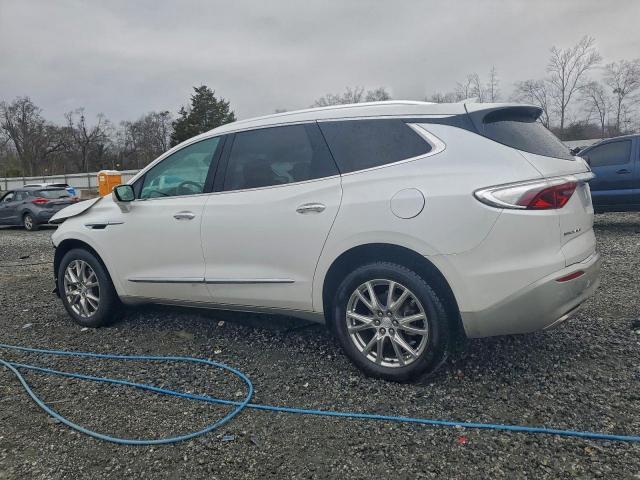 Buick Enclave Premium Image 9