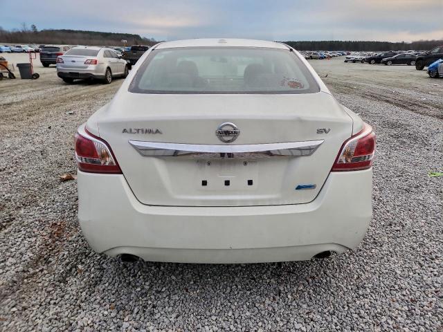 Nissan Altima 2.5 Image 9