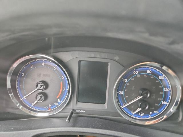 Toyota Corolla L Image 12