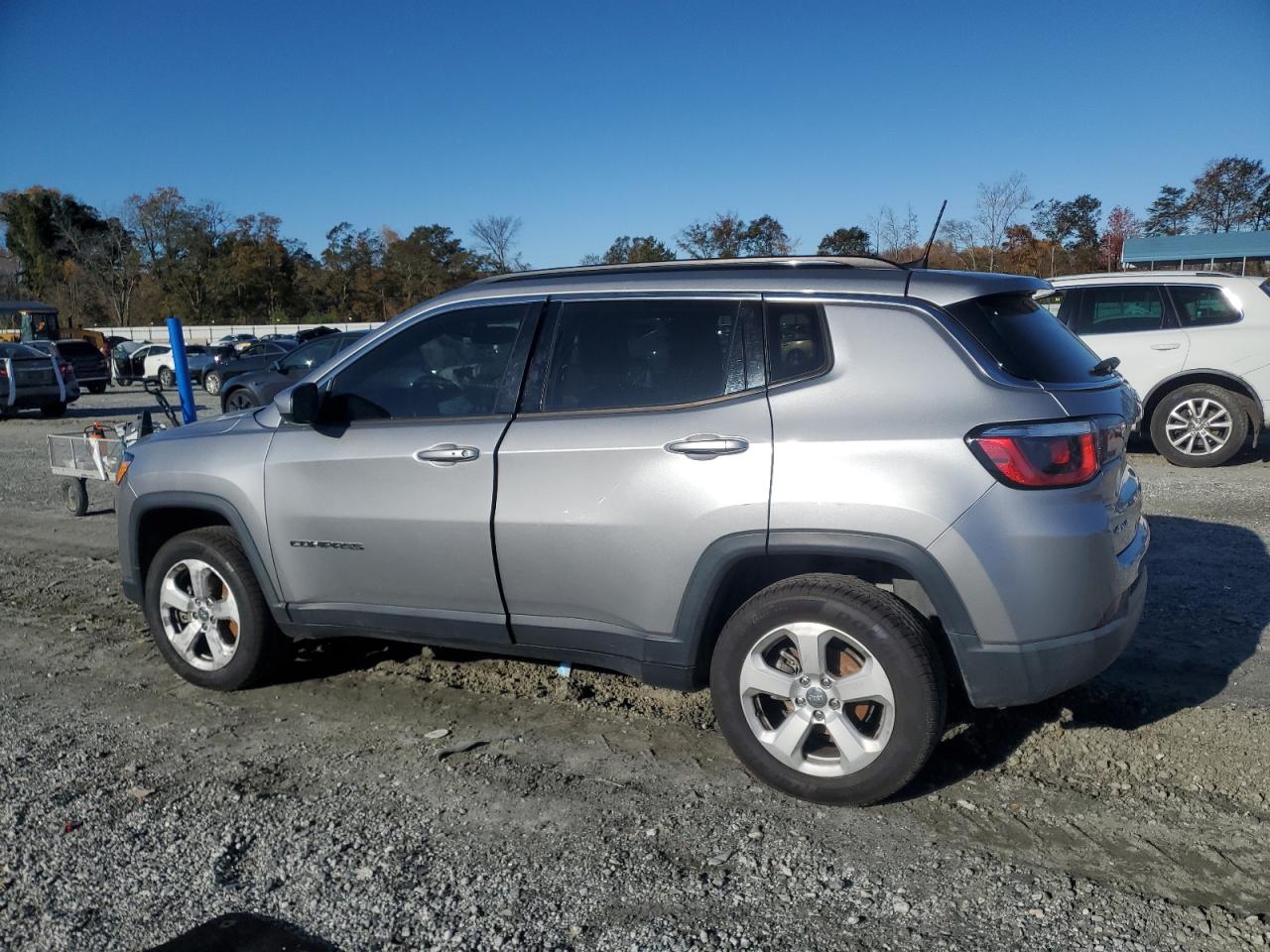 Jeep Compass Latitude Image 10
