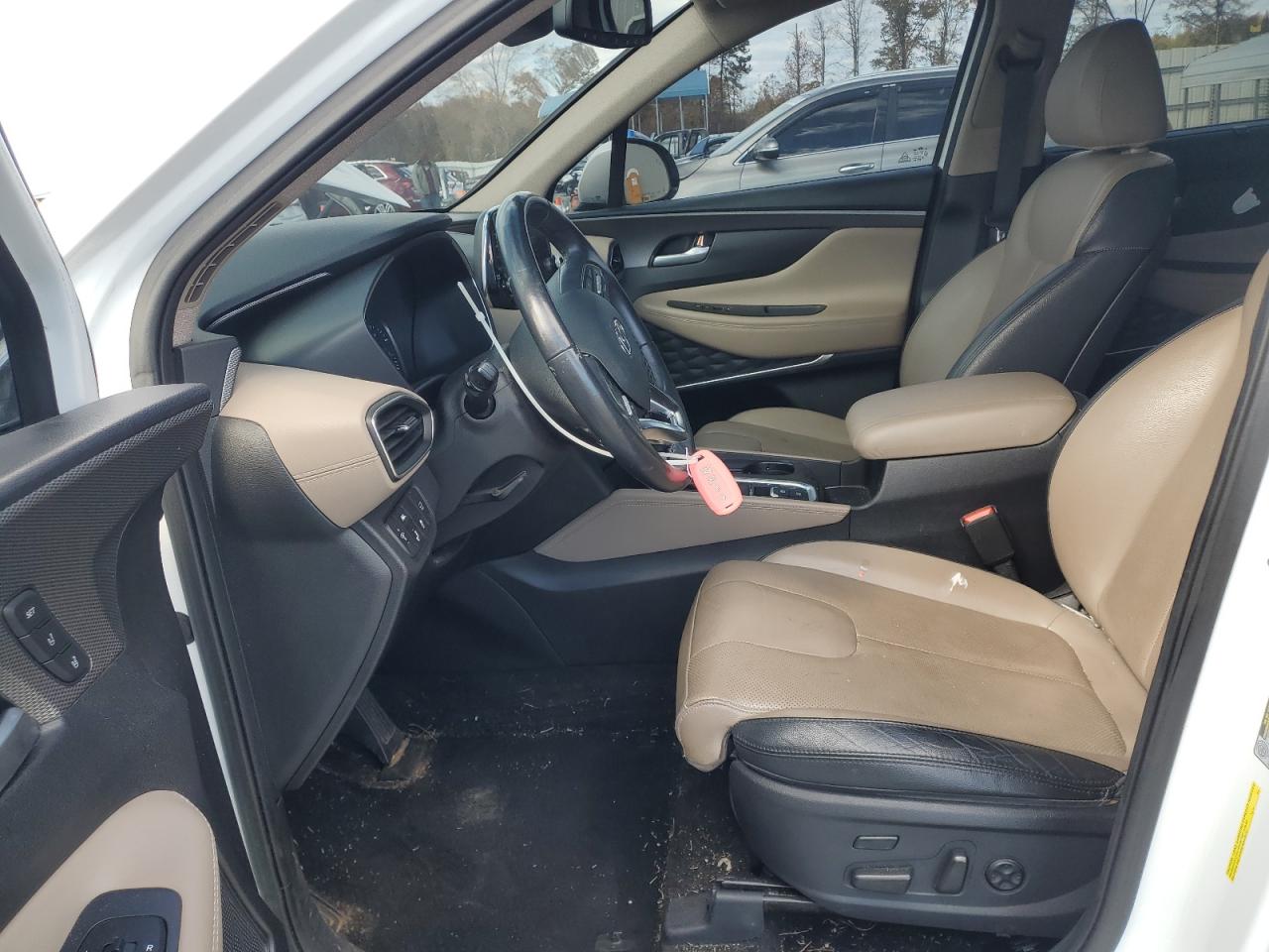 Hyundai SANTA FE Limited Image 6