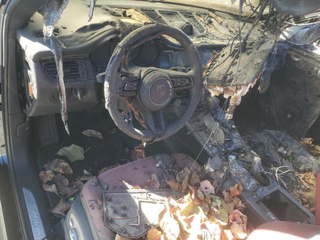 Porsche Macan S Image 8